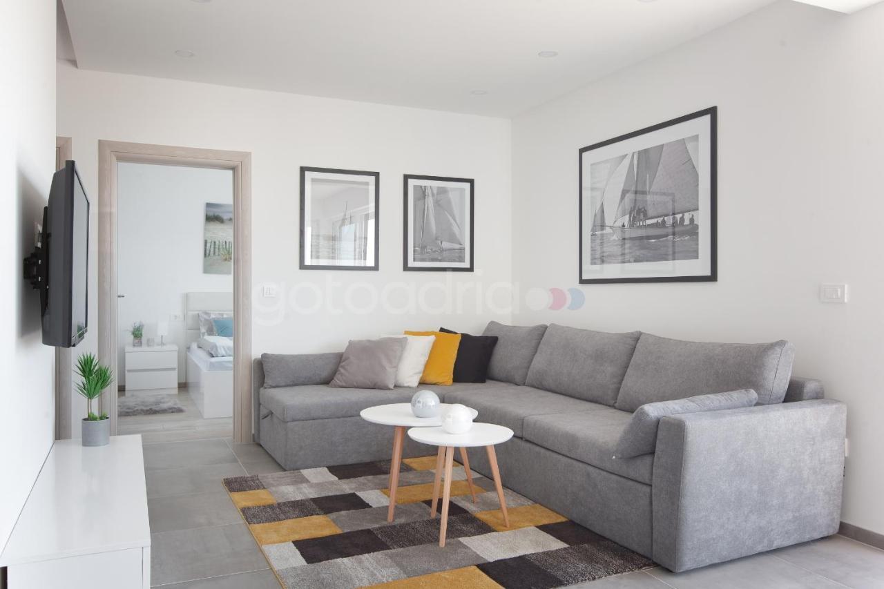 Luxury Apartment Sofia -Free Beach Parking 마카르스카 외부 사진